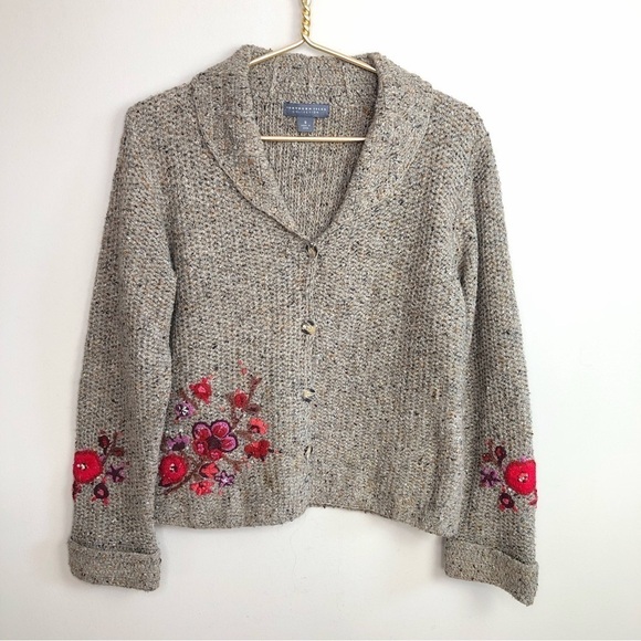 VNTG Northern Isles Wool Blend Taupe Cardigan Sweater Red Floral embroidered S - Picture 1 of 9